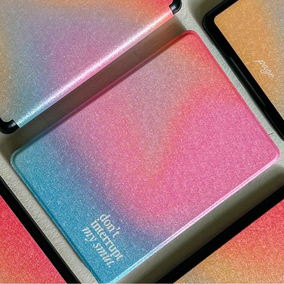 NEW Page Smut Break • Kindle Case (11th Gen) - Picture 2 of 2